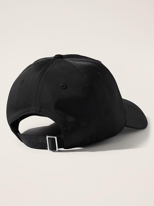 Athleta Sateen Cap Product Image