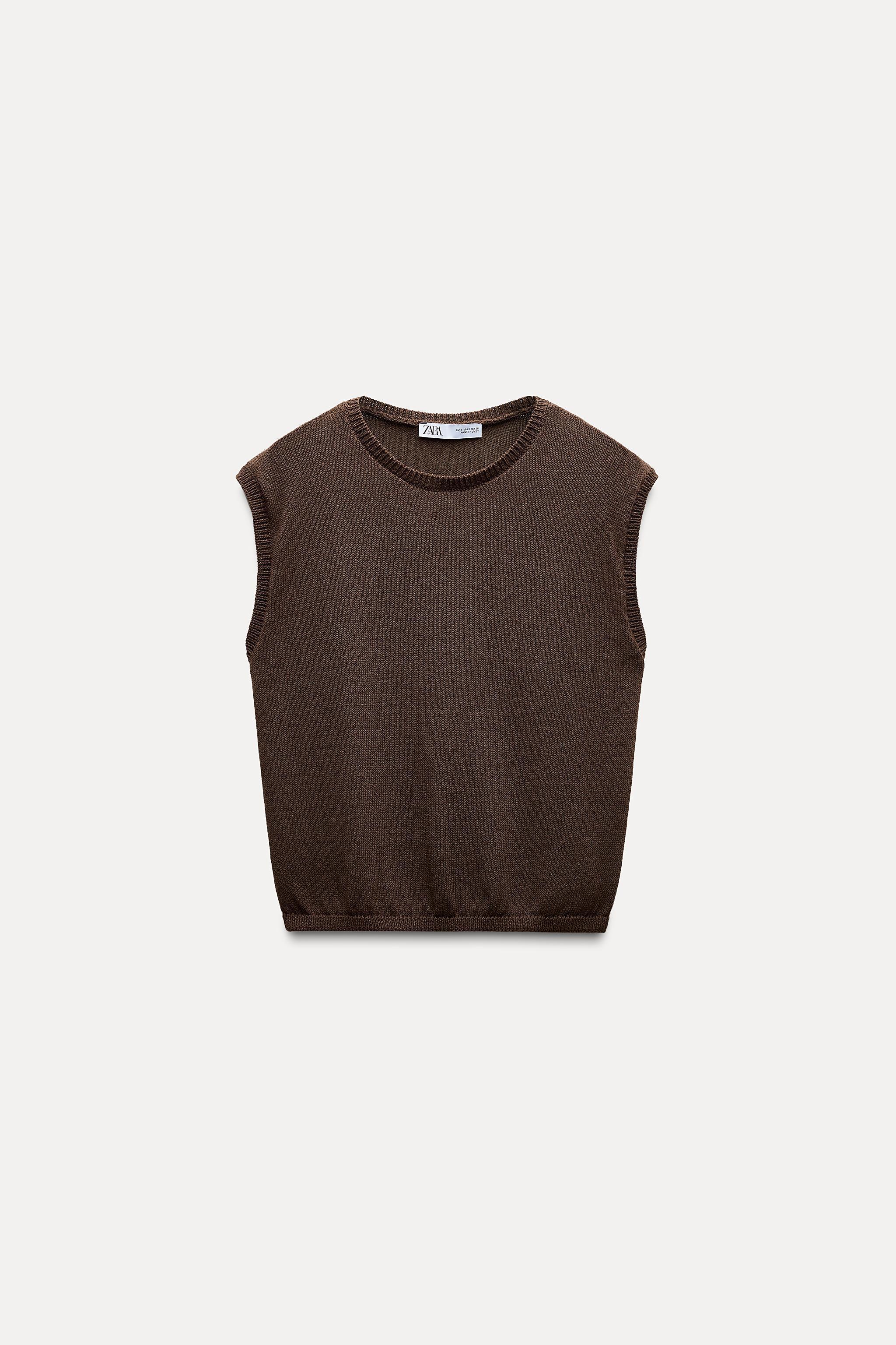 SLEEVELESS BASIC KNIT TOP Product Image