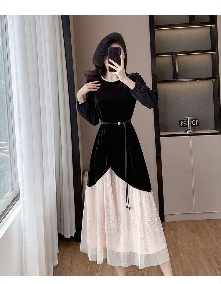 Long-Sleeve Crewneck Velvet Midi A-Line Dress Product Image