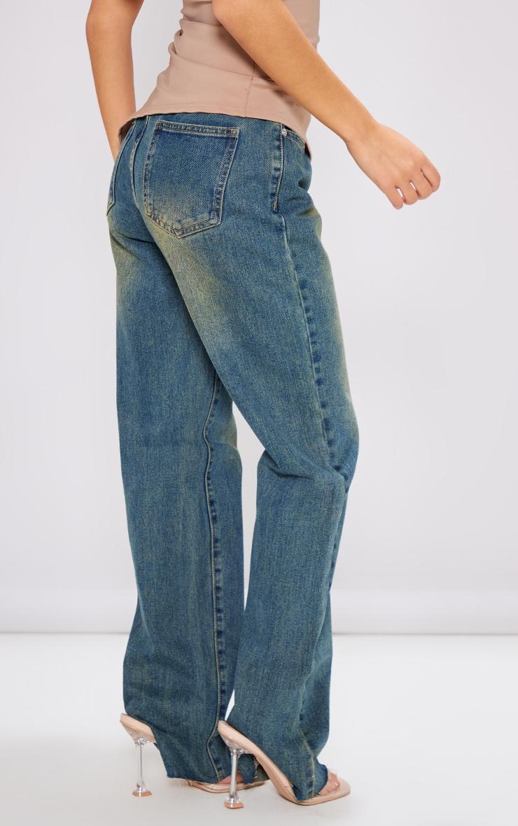 PRETTYLITTLETHING Petite Indigo Vintage Wash Long Leg Straight Jeans Product Image