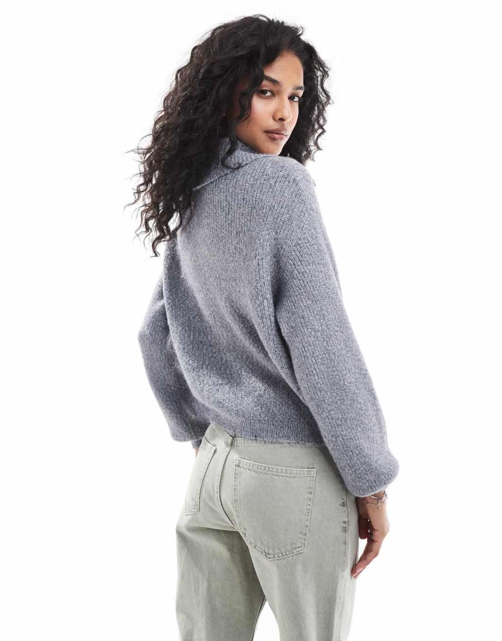 Stradivarius knitted polo top in gray Product Image