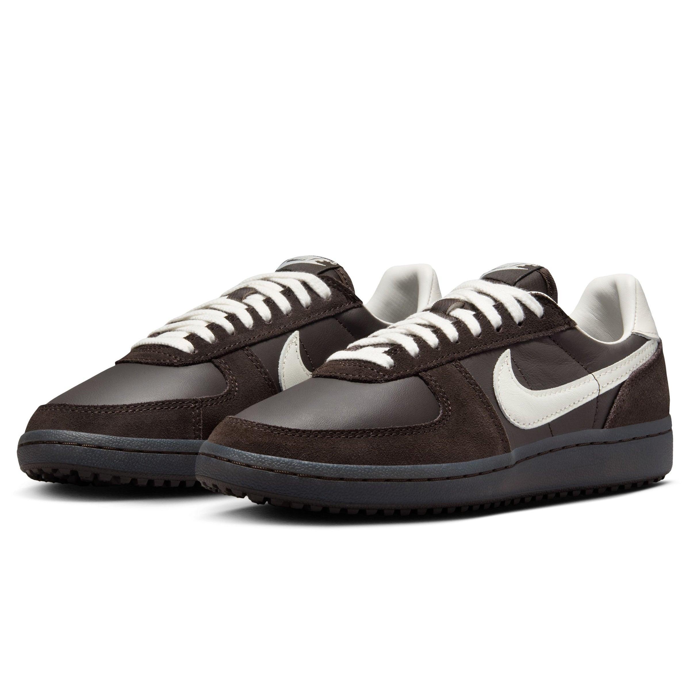 WOMEN'S NIKE FIELD GENERAL Product Image