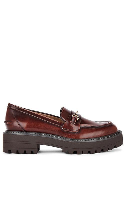 Laurs Loafer Product Image