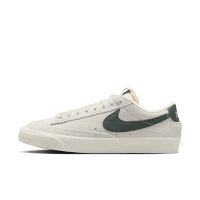 Nike Women's Blazer Low '77 Vintage Shoes Product Image