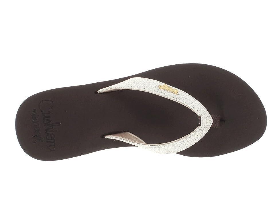 Reef Star Cushion Sassy White) Women's Sandals Product Image