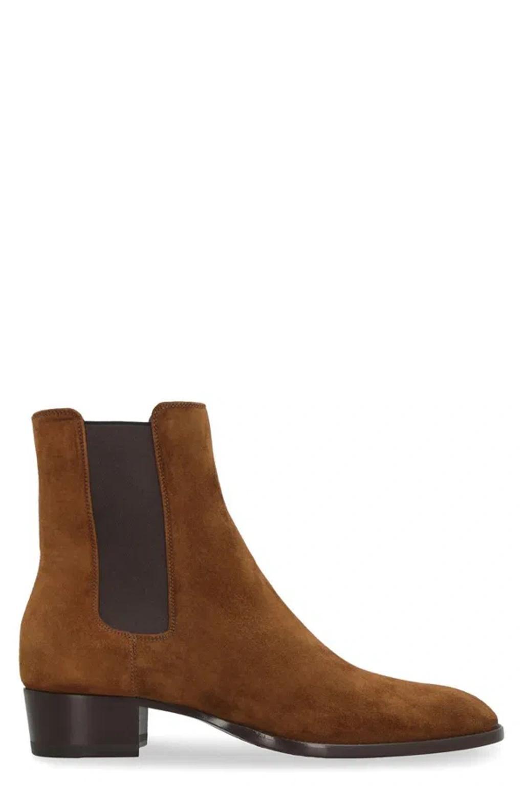 SAINT LAURENT Wyatt Chelsea Boot In Land product image