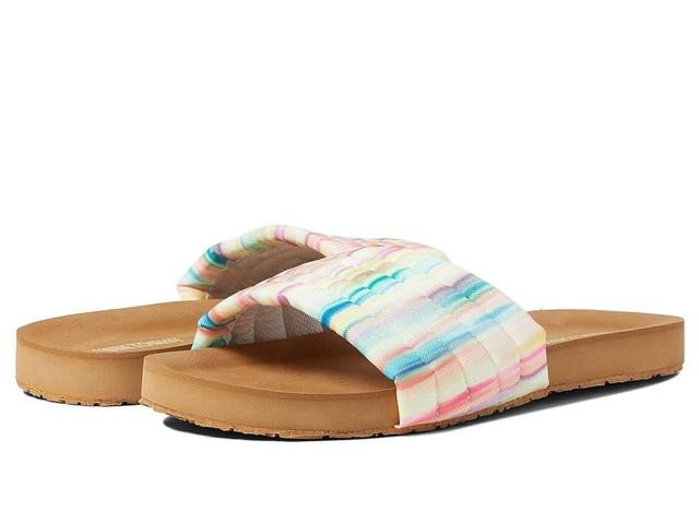 Minnetonka Heidi (Tropical Wave) Women's Shoes Product Image