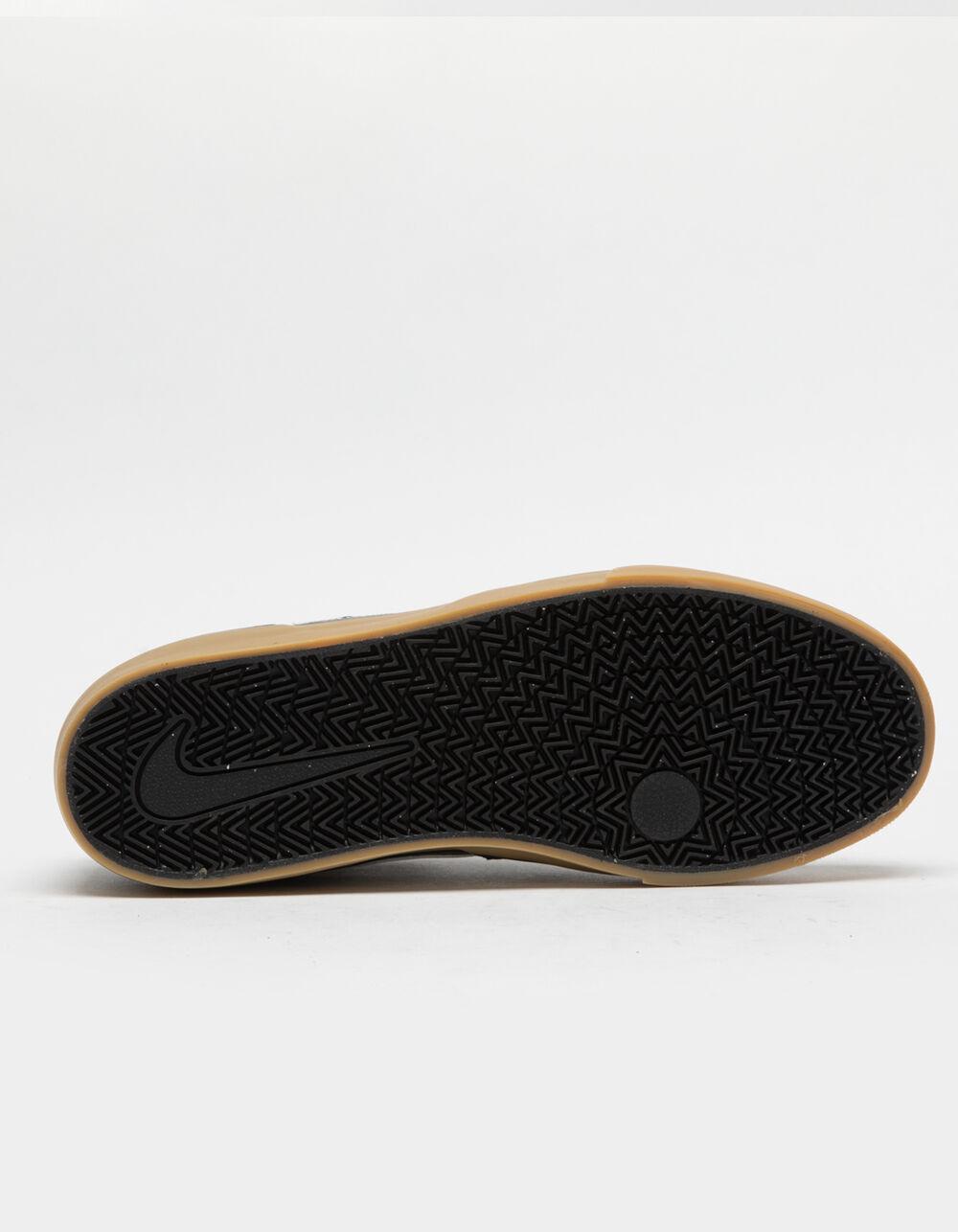 NIKE SB Chron 2 Skate Shoes Product Image