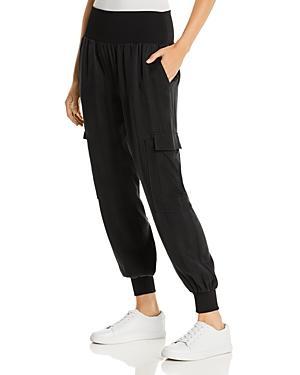 Womens Giles Twill Cargo Joggers Product Image