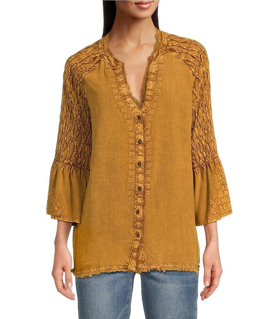 Tru Luxe Challis Vintage Wash V-neck 3/4 Sleeve Top Product Image