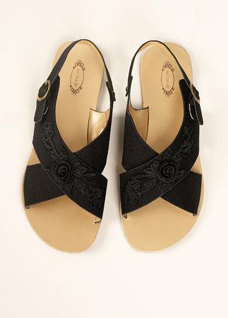 Women's Aria Sandal in Black Product Image