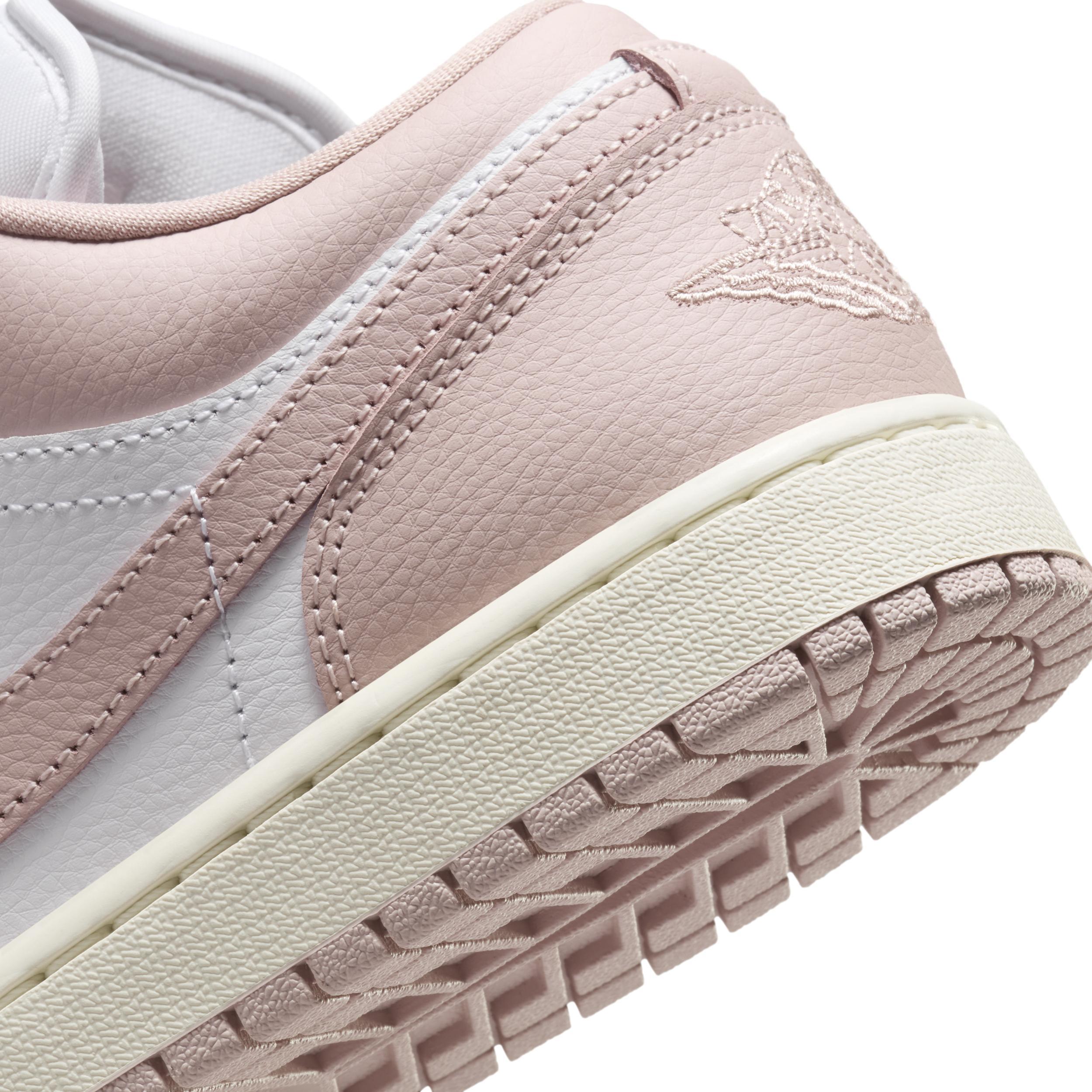 Women's Air Jordan 1 Low Shoes Product Image