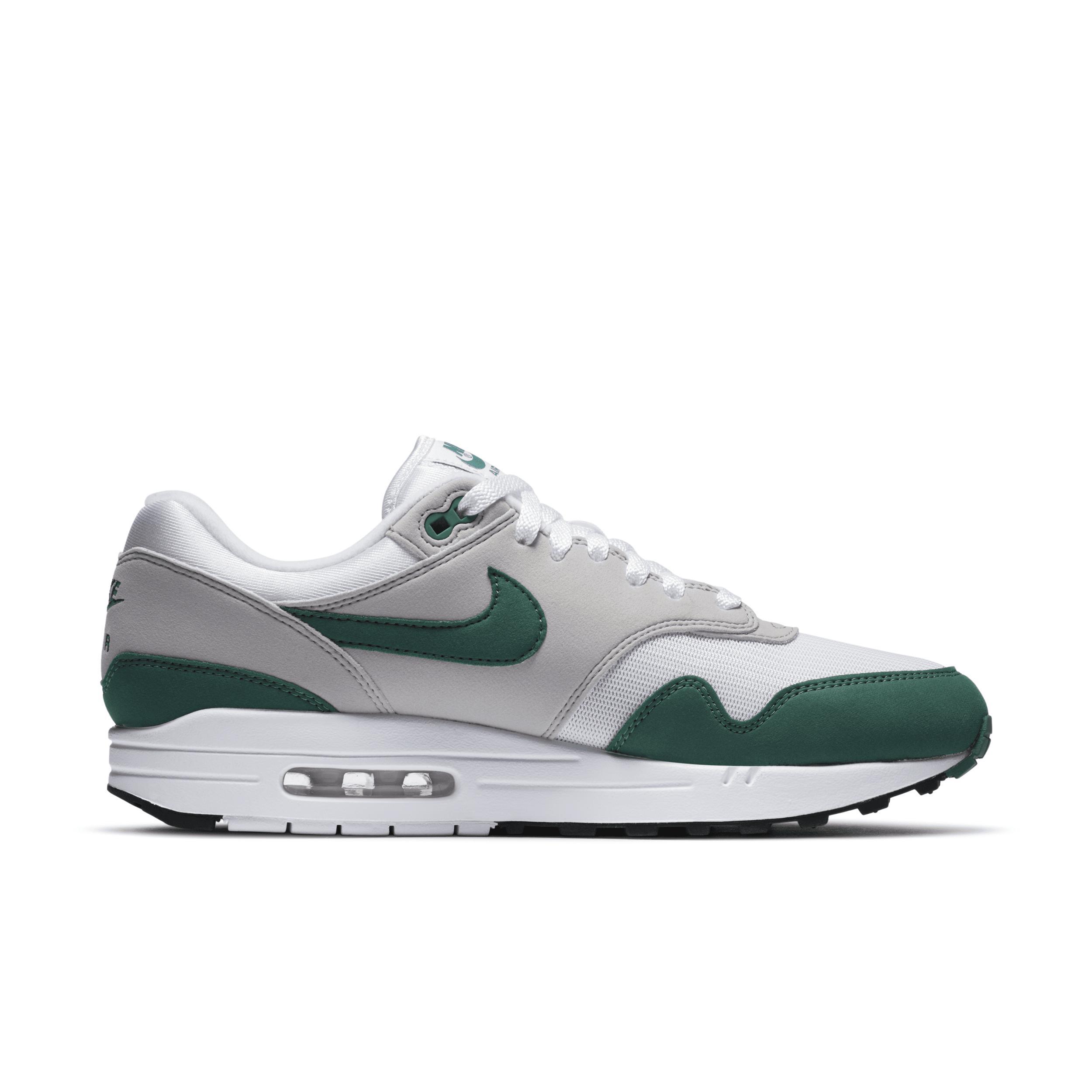 Nike Men's Air Max 1 Shoes Product Image