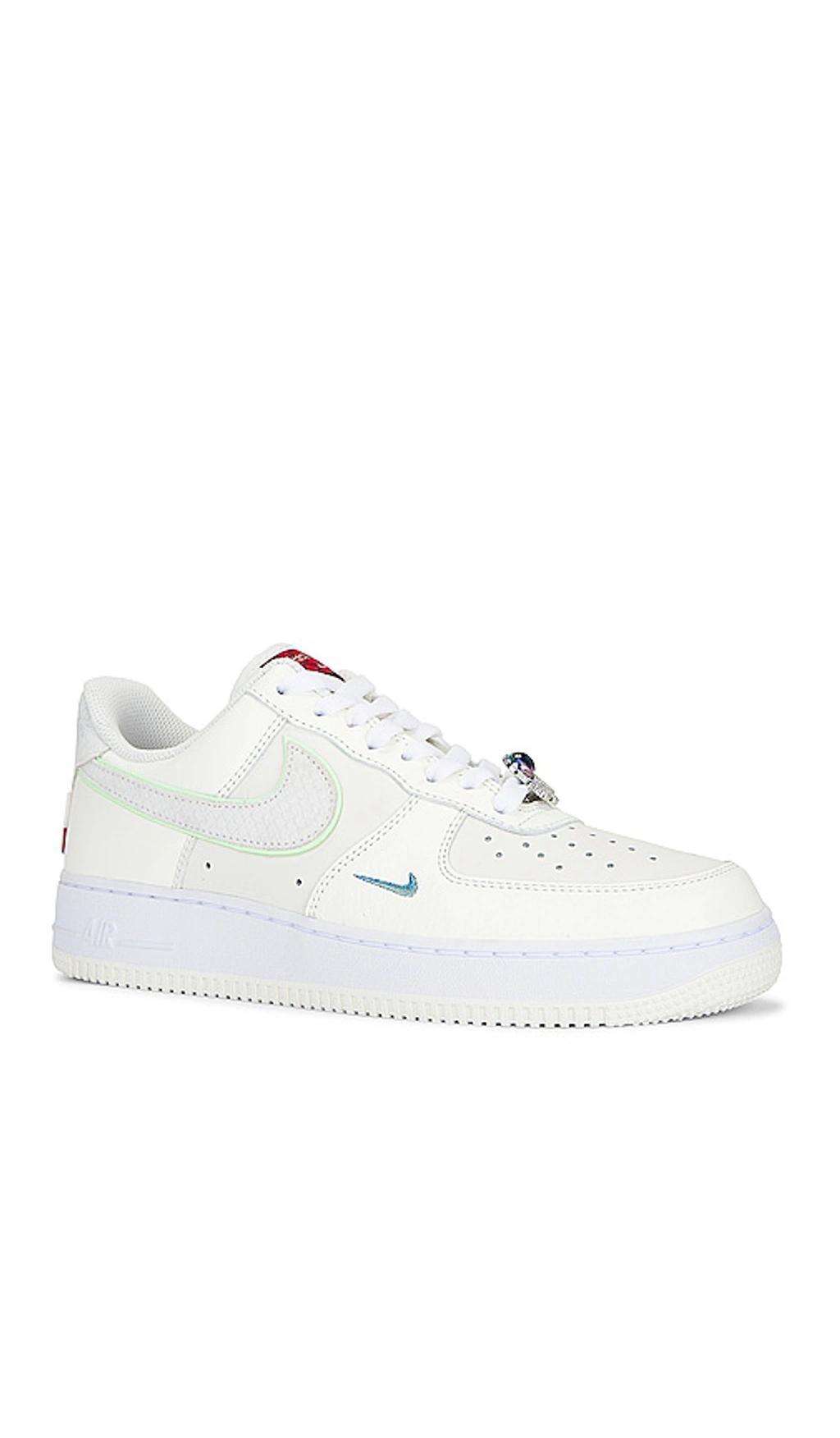 NIKE Air Force 1 '07 In Sail  Vapor Green  White  & University R Product Image