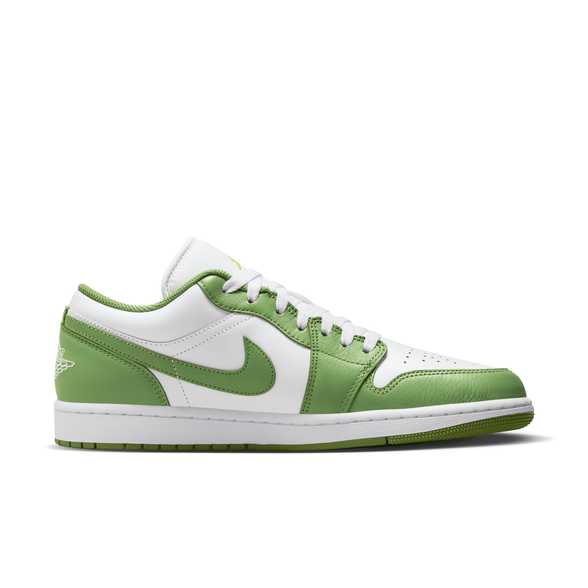 Men's Air Jordan 1 Low SE Shoes Product Image