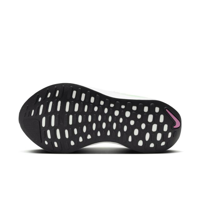 Nike Women's InfinityRN 4 Road Running Shoes (Extra Wide) Product Image