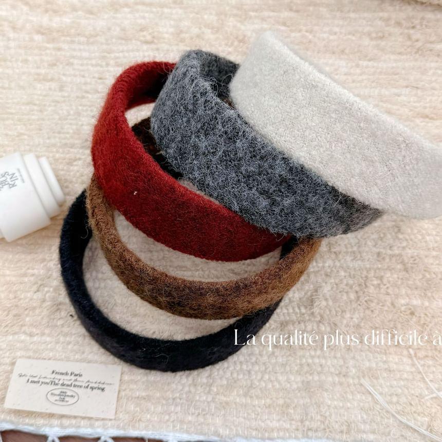 Plain Fleece Headband Product Image