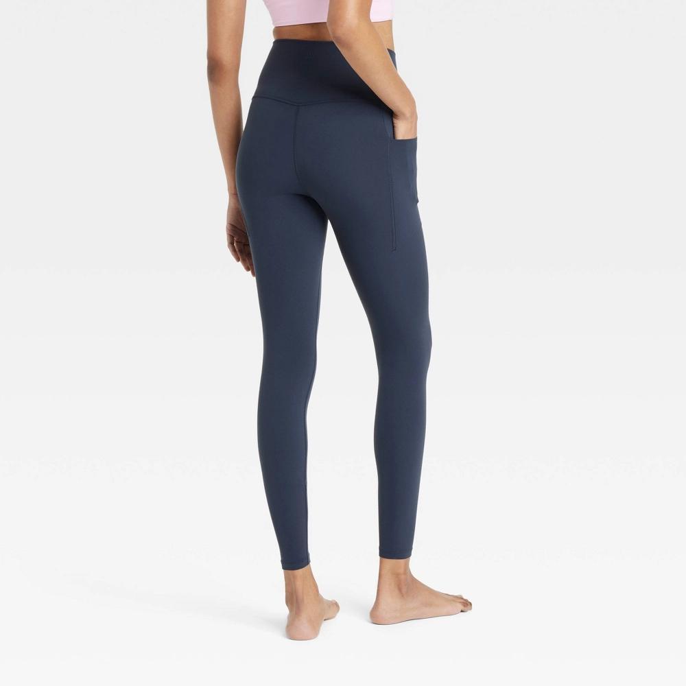 Womens Everyday Soft Ultra High-Rise Pocketed Leggings - All In Motion Navy Blue XL Product Image