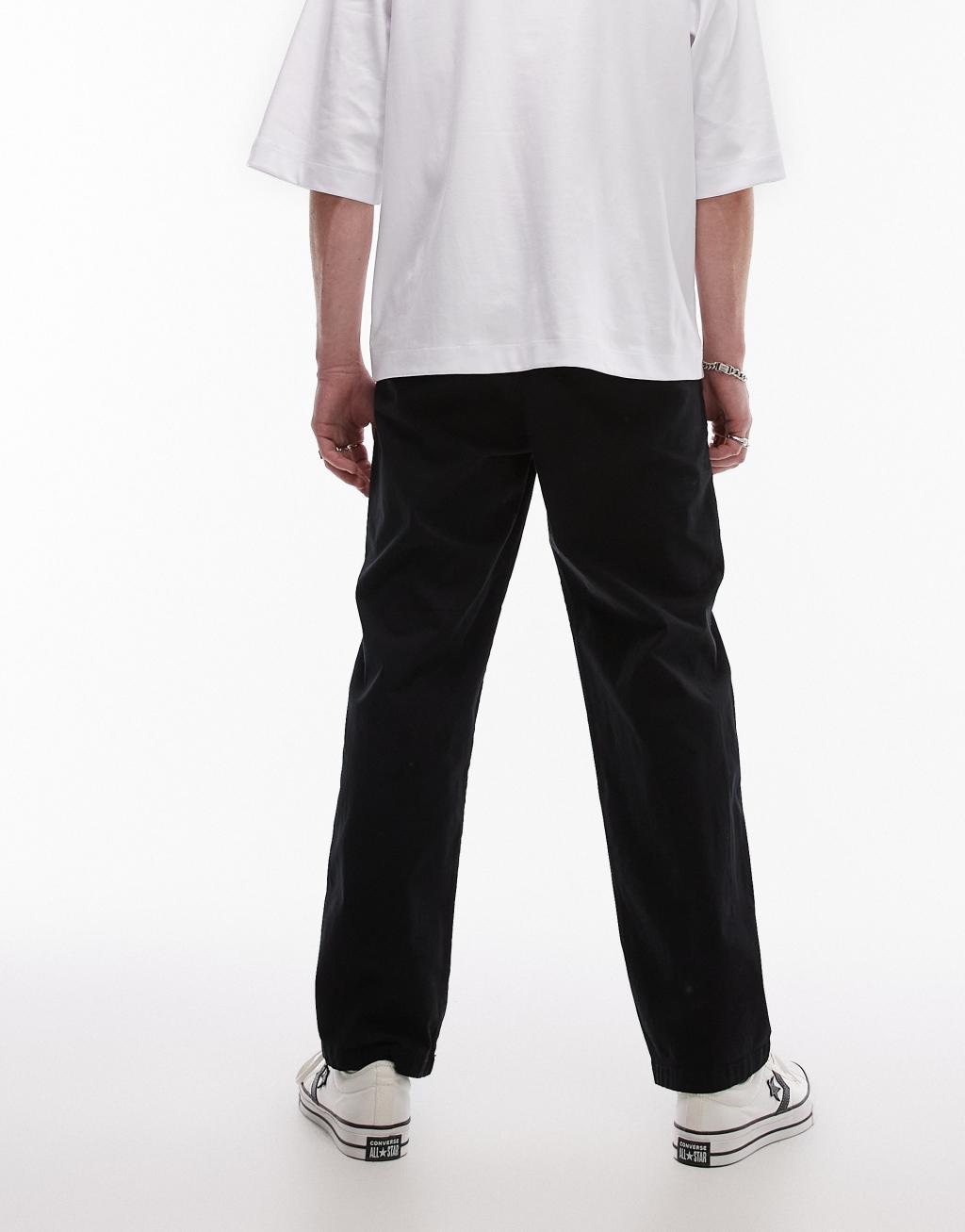 Selected Homme loose fit chino pants in black Product Image