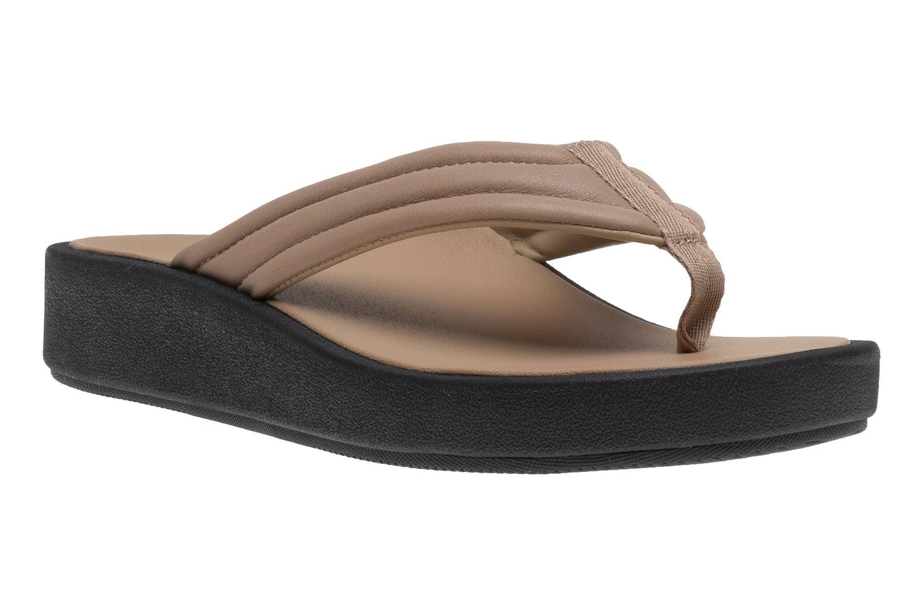 Paseo Thong Sandal Female Product Image