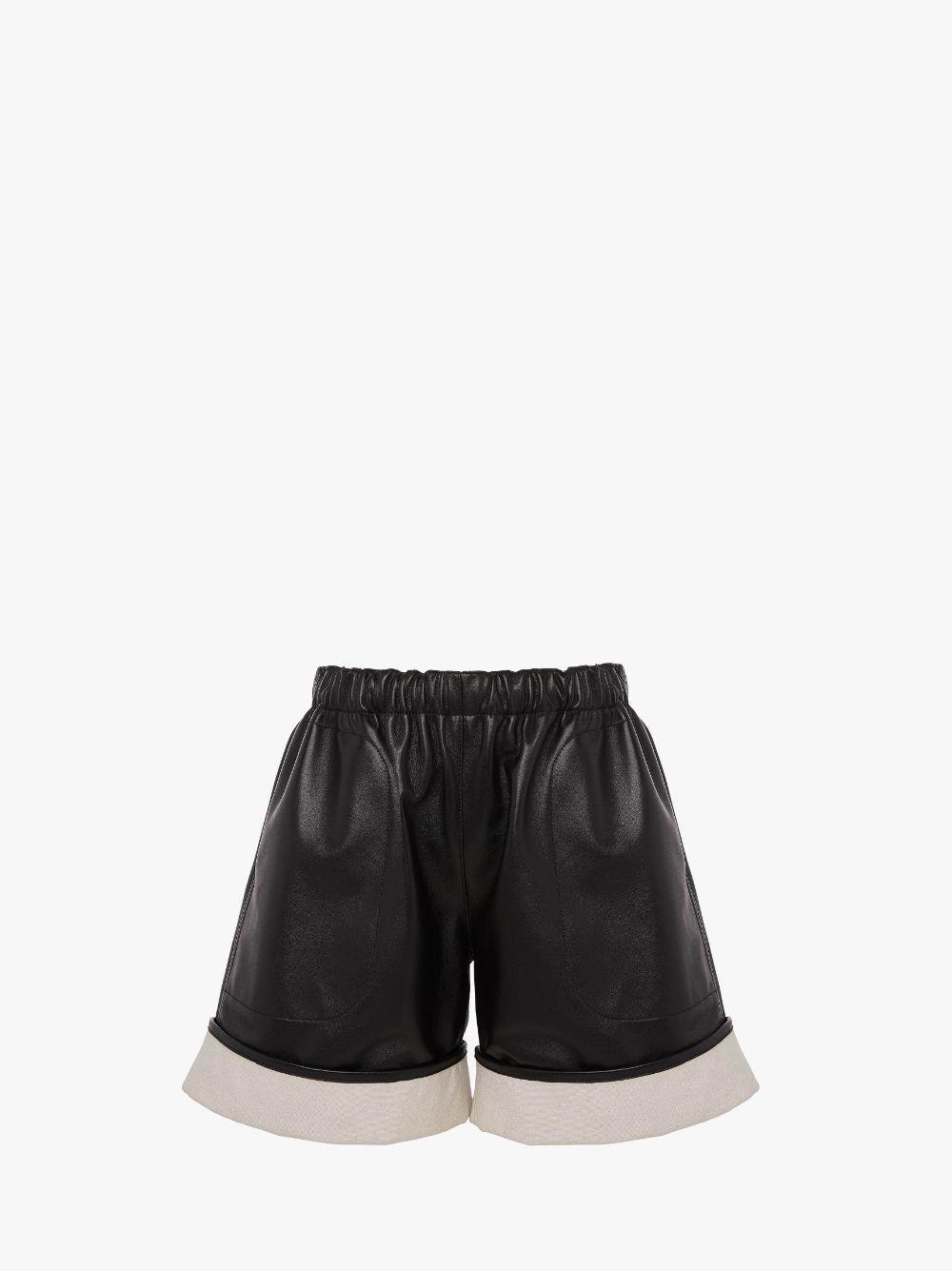 CONTRAST LEATHER HEM SHORTS in black | JW Anderson US  product image