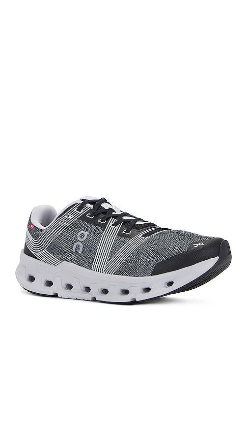 On Cloudgo in Grey. Size 10.5, 11, 12, 8, 9, 9.5. Product Image