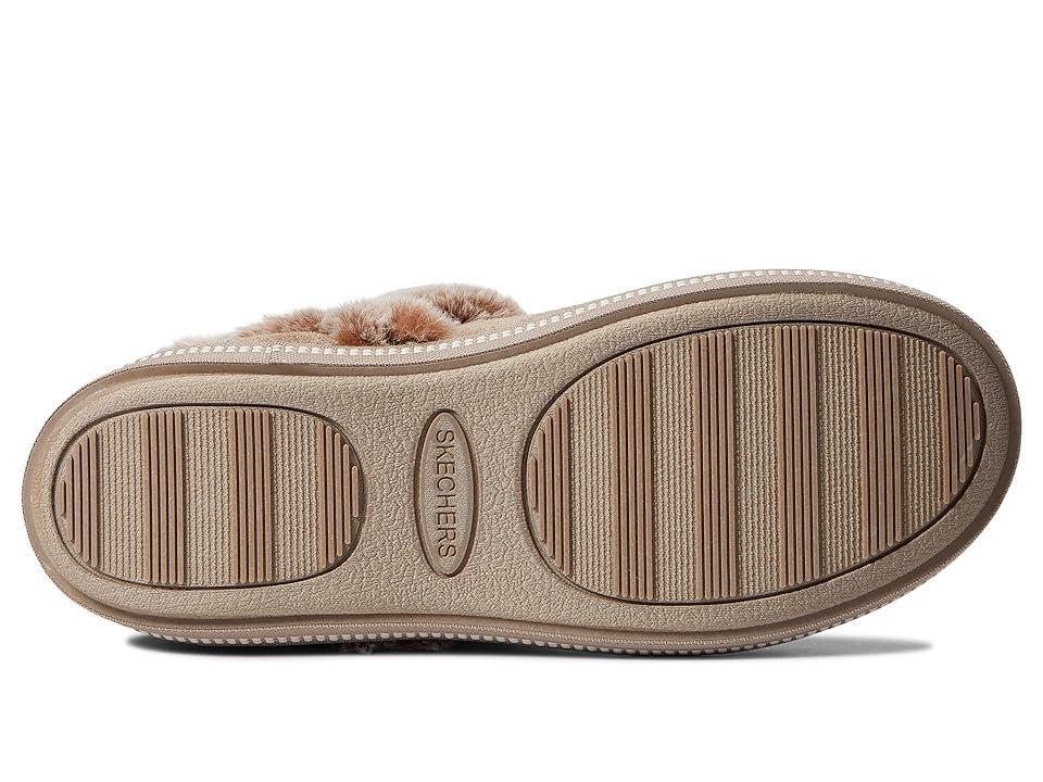 Skechers Womens Cozy Campfire Fresh Toast Slipper Product Image