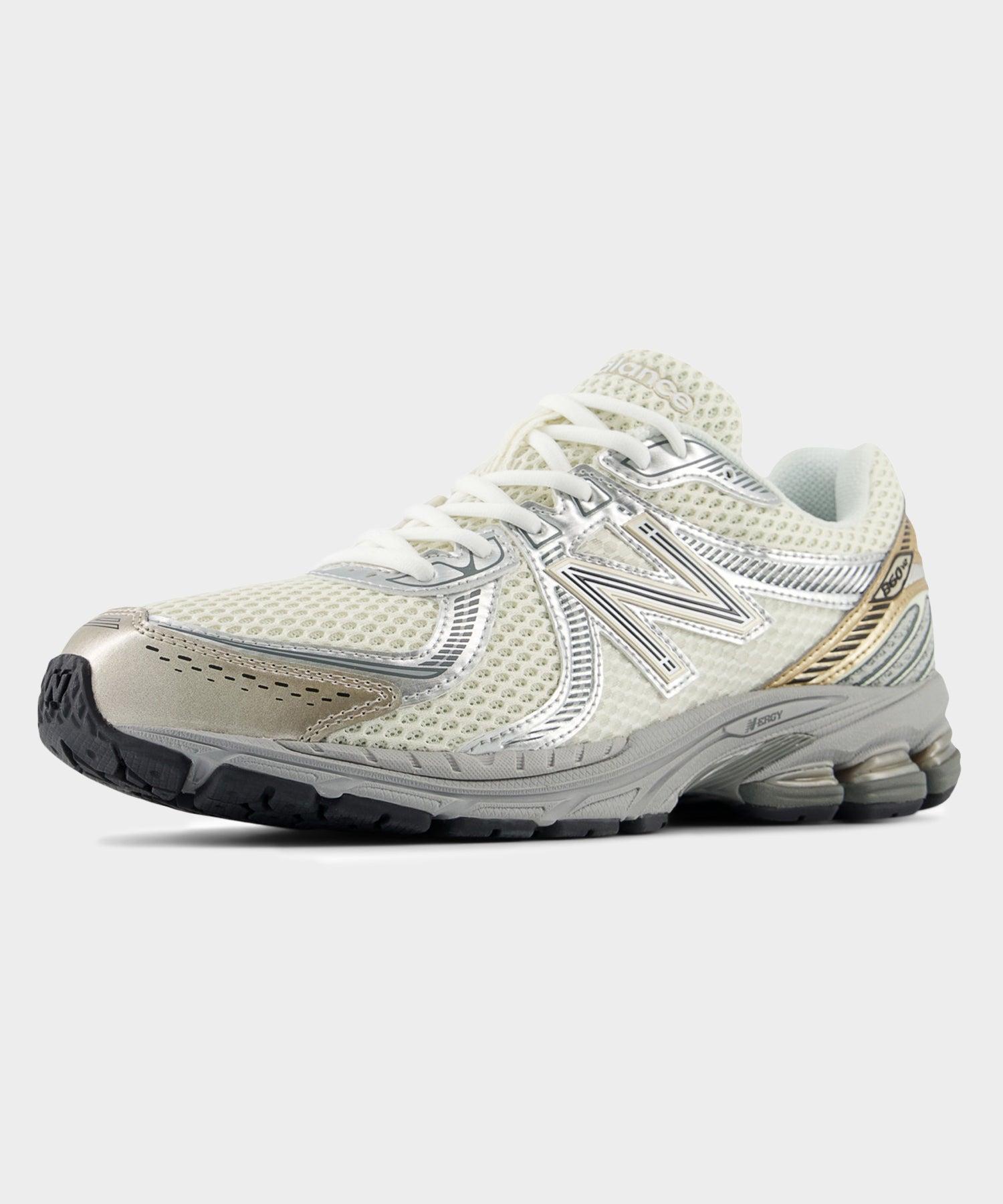 New Balance 860v2 in Sea Salt + Gold Metallic Product Image