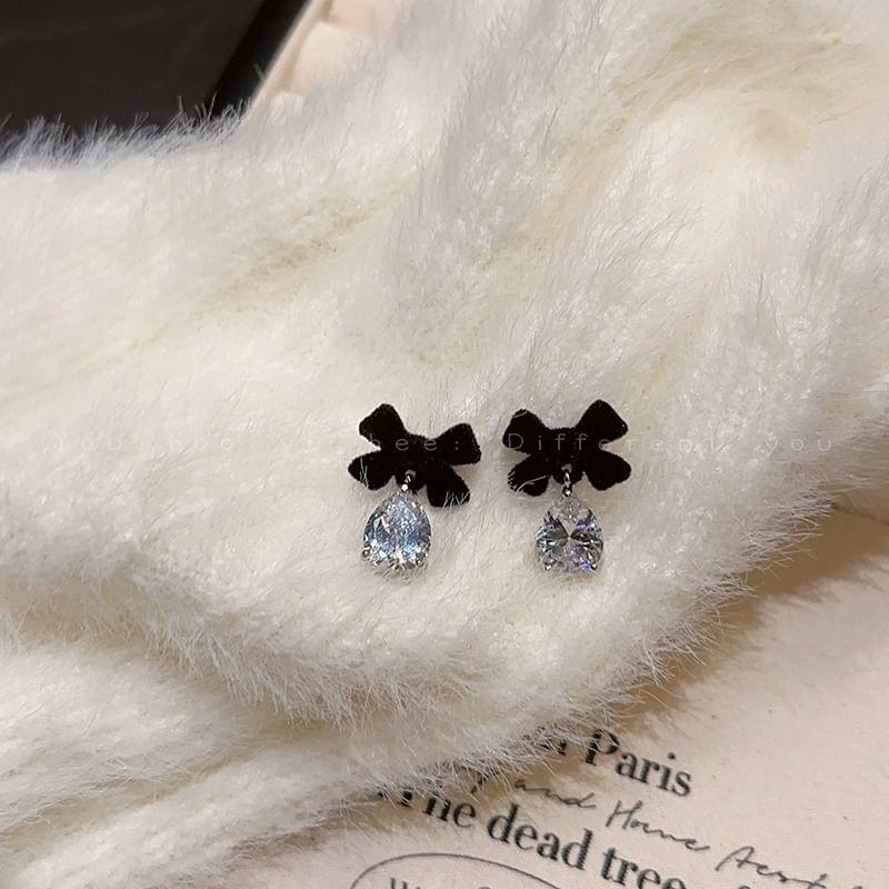 Rhinestone Bow Drop Earring Product Image