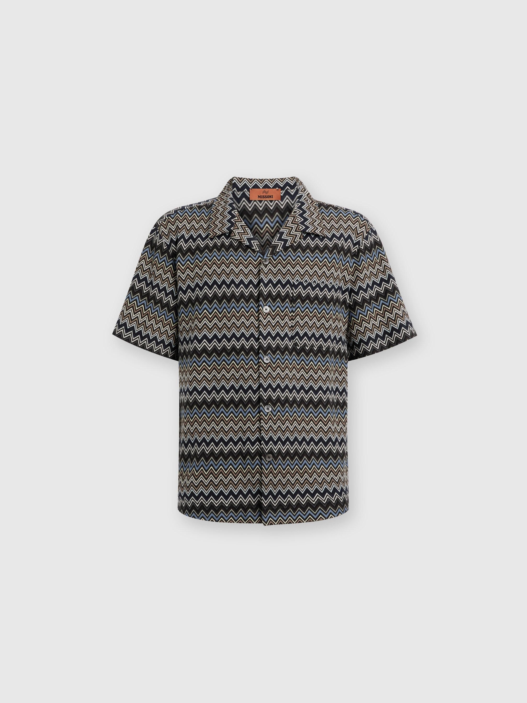 Bowling-cut shirt in zig zag cotton Product Image