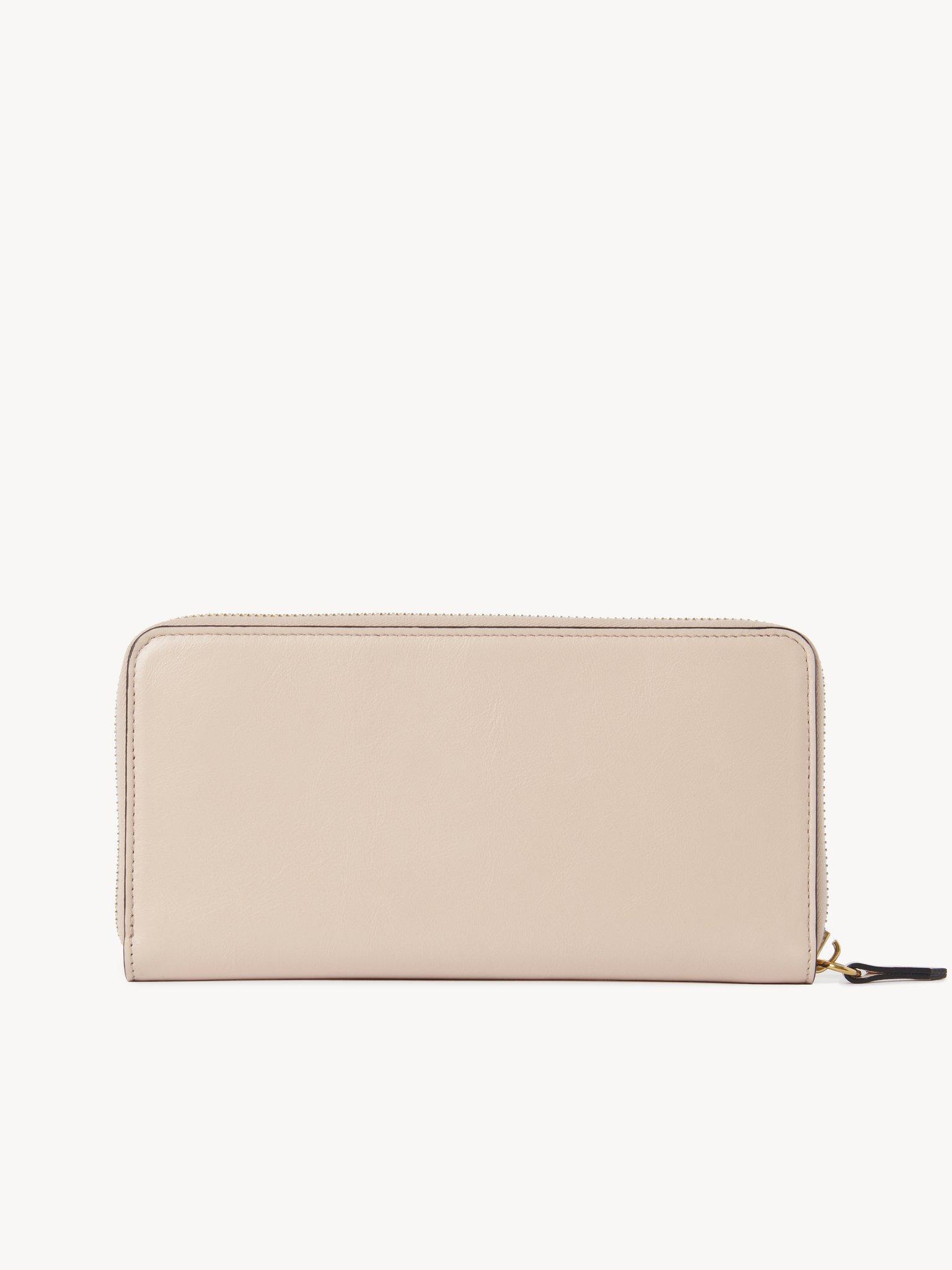 Chloé Iconic zipped long wallet in shiny leather Product Image