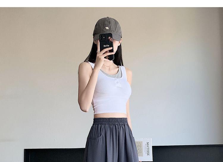 Elastic Waist Plain Cropped Straight Leg Pants Product Image