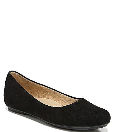 Naturalizer Maxwell Suede) Women's Shoes Product Image