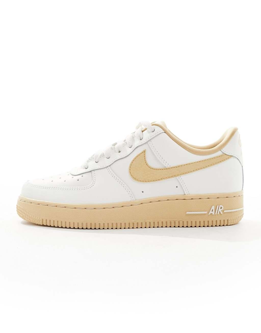 Nike Air Force 1 sneakers in off white and cacao brown Product Image