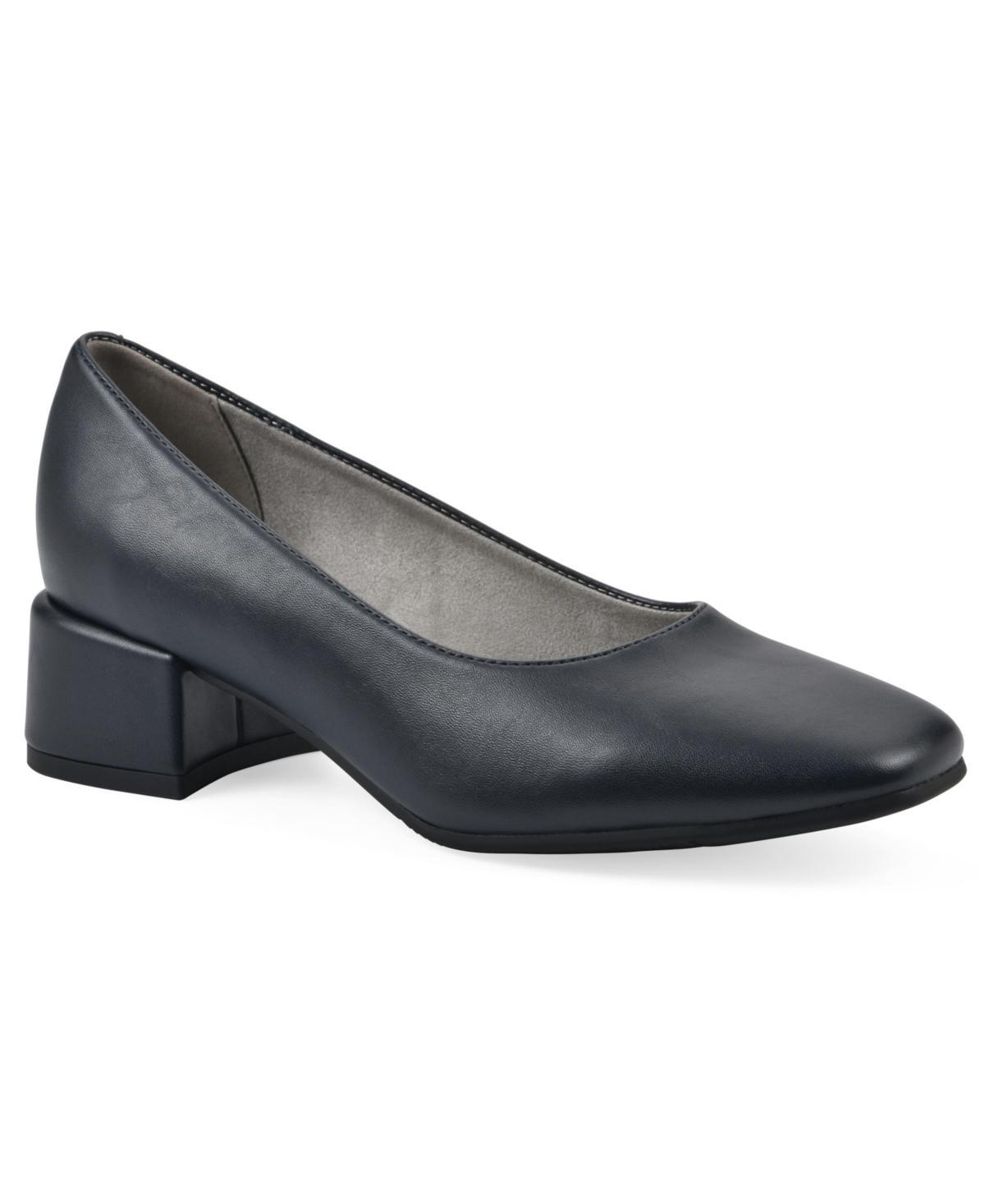 Cliffs by White Mountain Quintesa Womens Block Heel Pumps Product Image