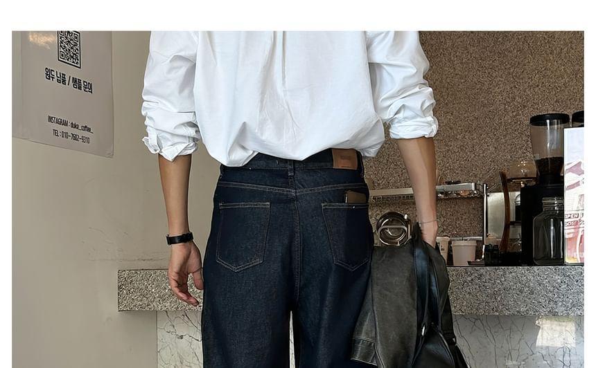 Mid Rise Straight Leg Jeans Product Image