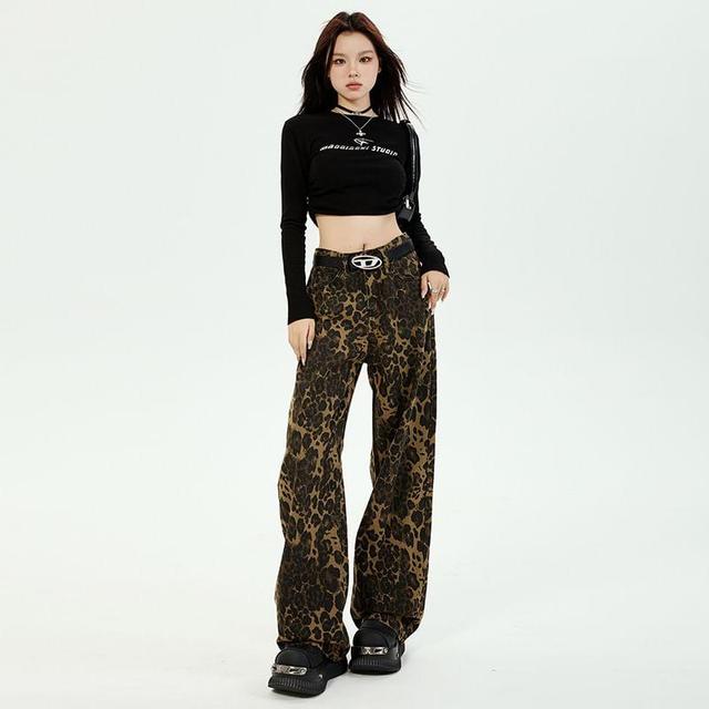 High Rise Leopard Wide Leg Pants Product Image