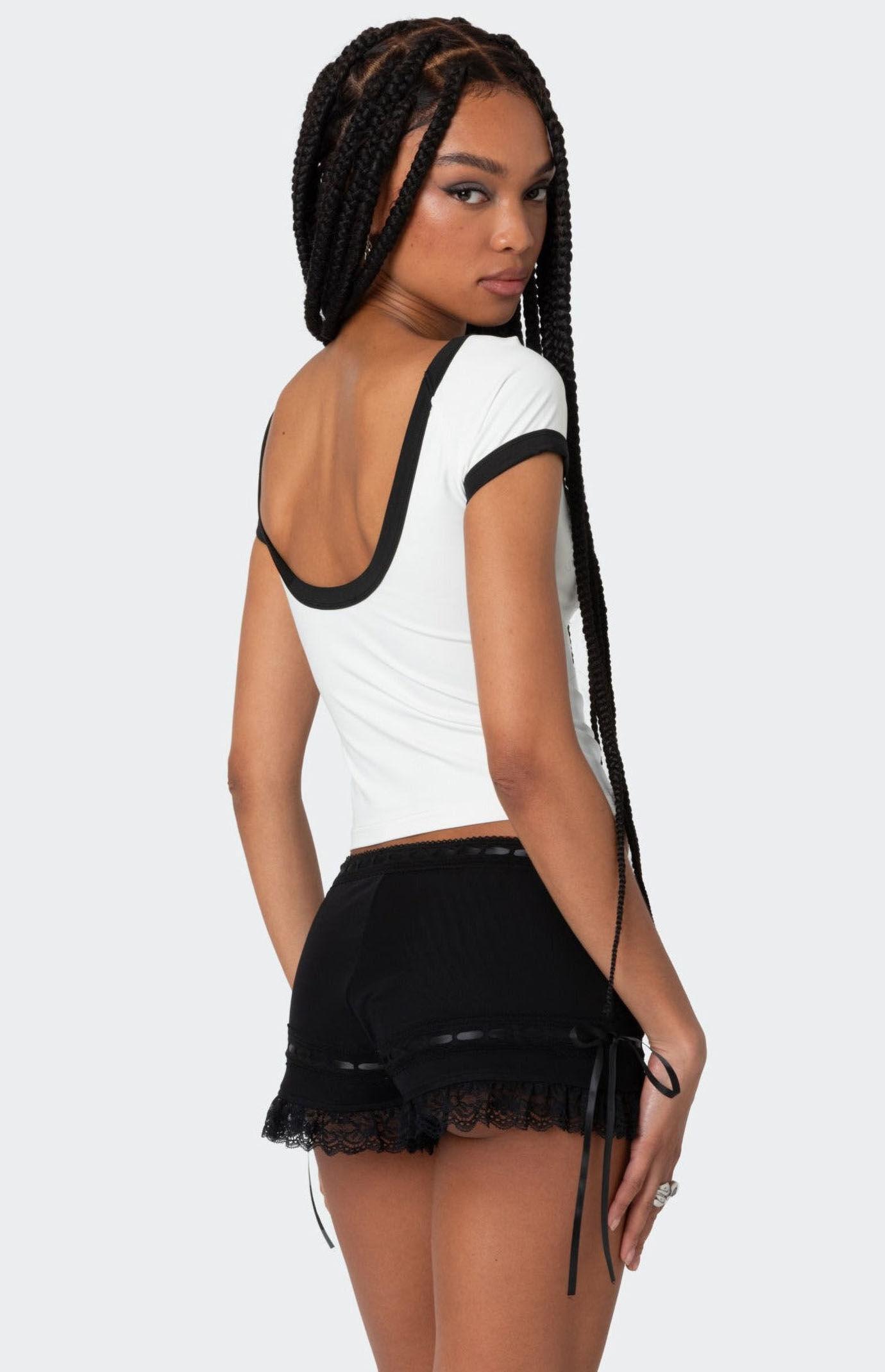 Edikted Women's Low Back Contrast T-Shirt in Black/White - Product Image