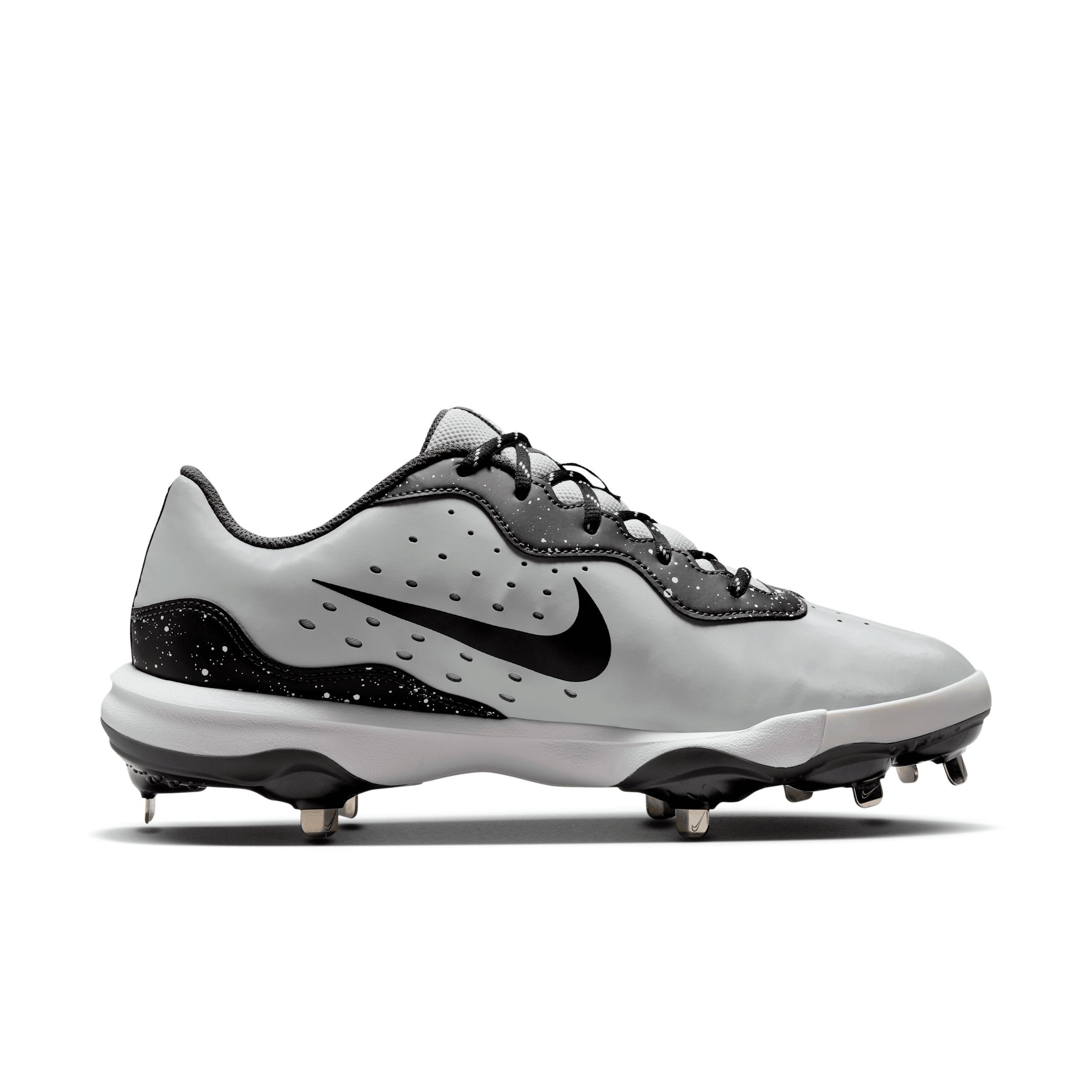 Nike Men's Alpha Huarache Varsity 4 Low Baseball Cleats Product Image