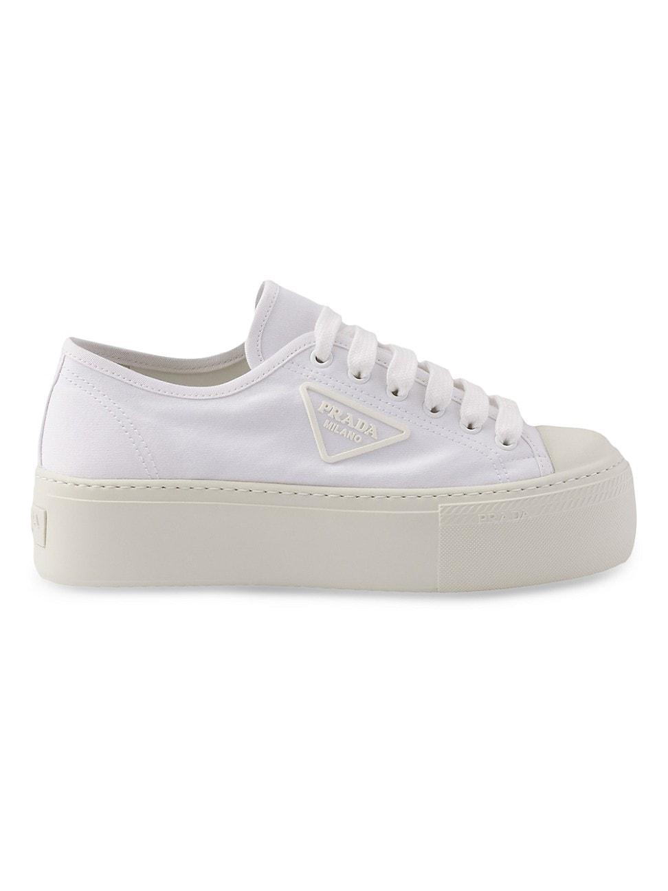 Womens Laced Fabric Sneakers product image