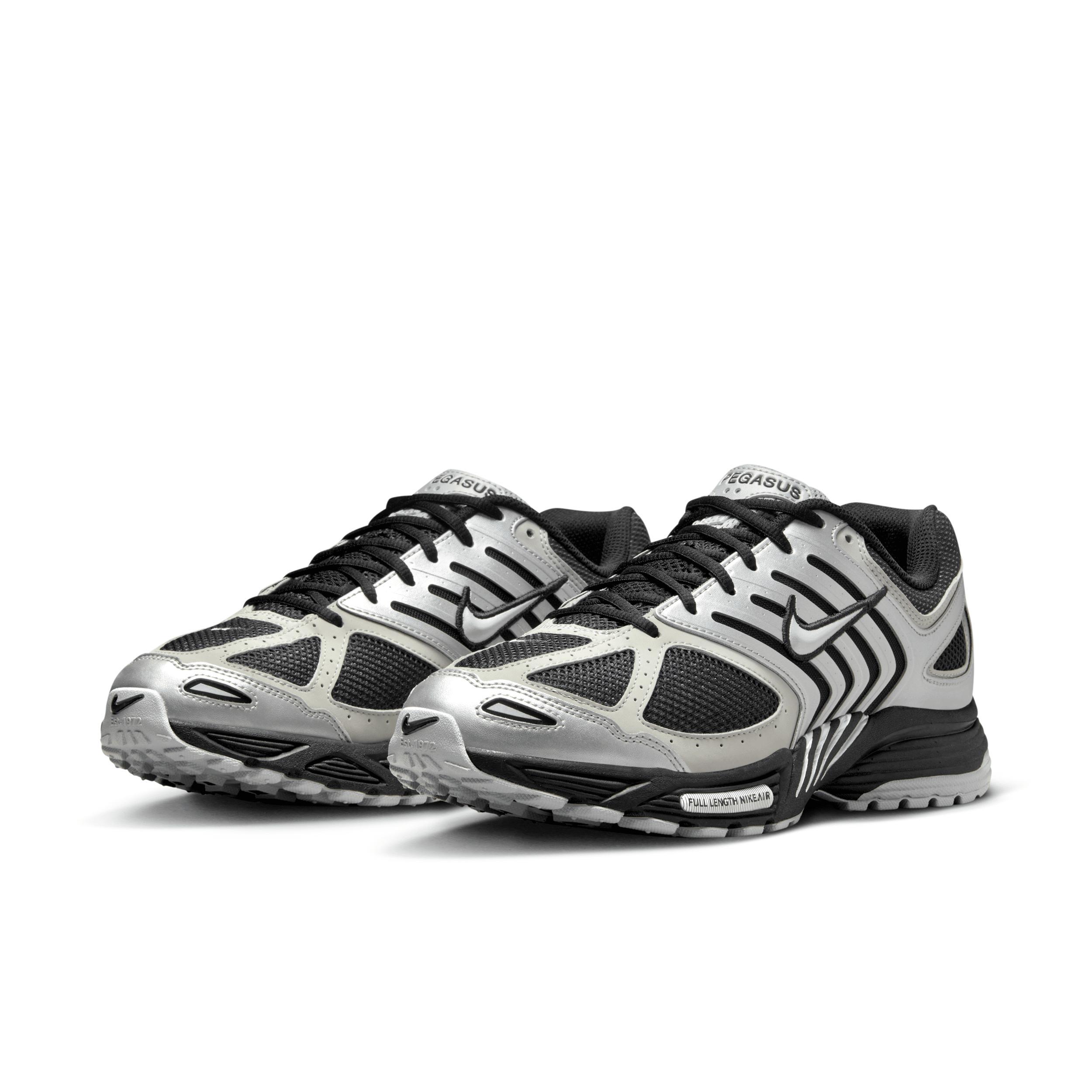 Nike Men's Air Pegasus 2005 Shoes Product Image