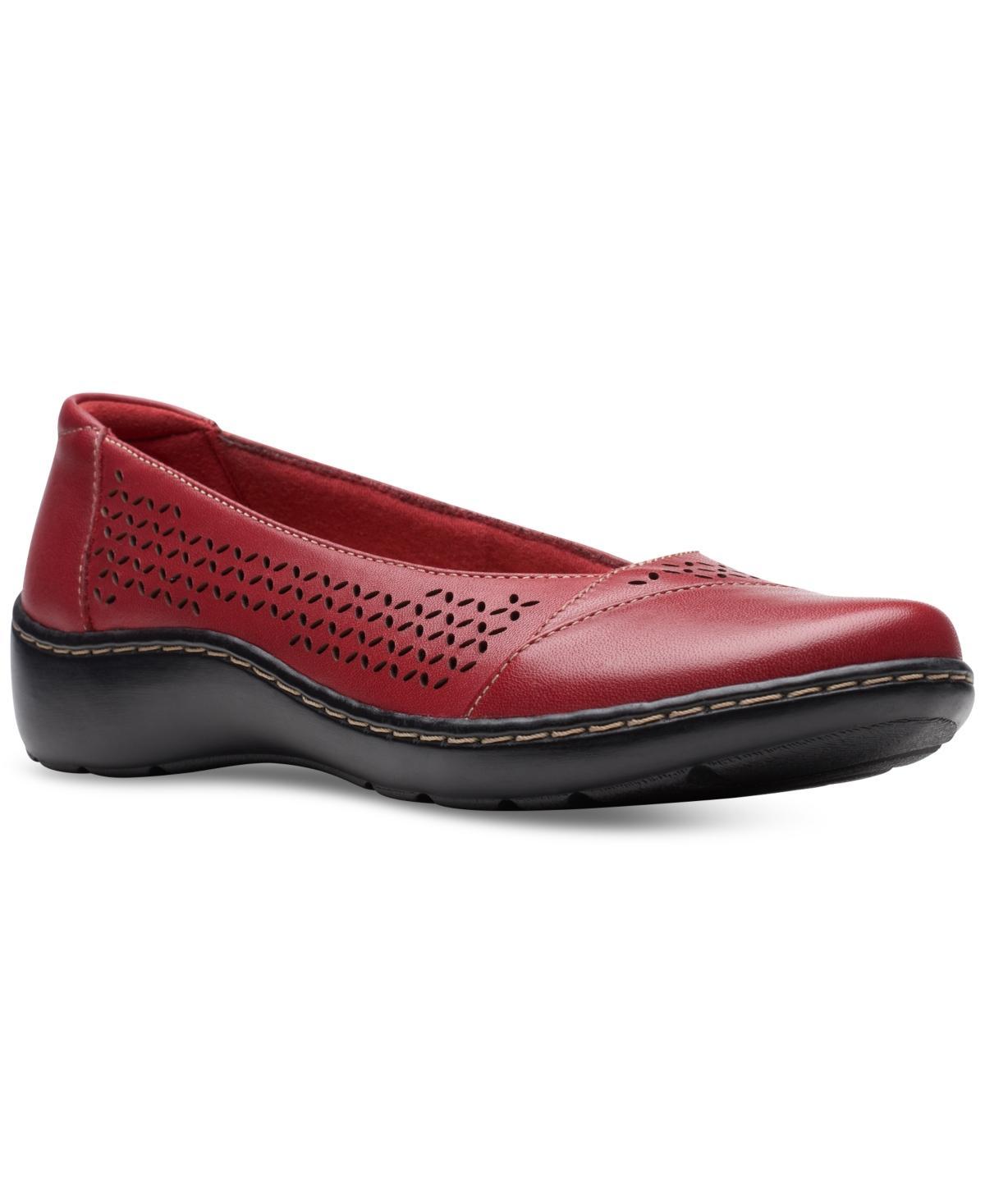 Clarks Womens Cora Iris Slip-On Flats Product Image