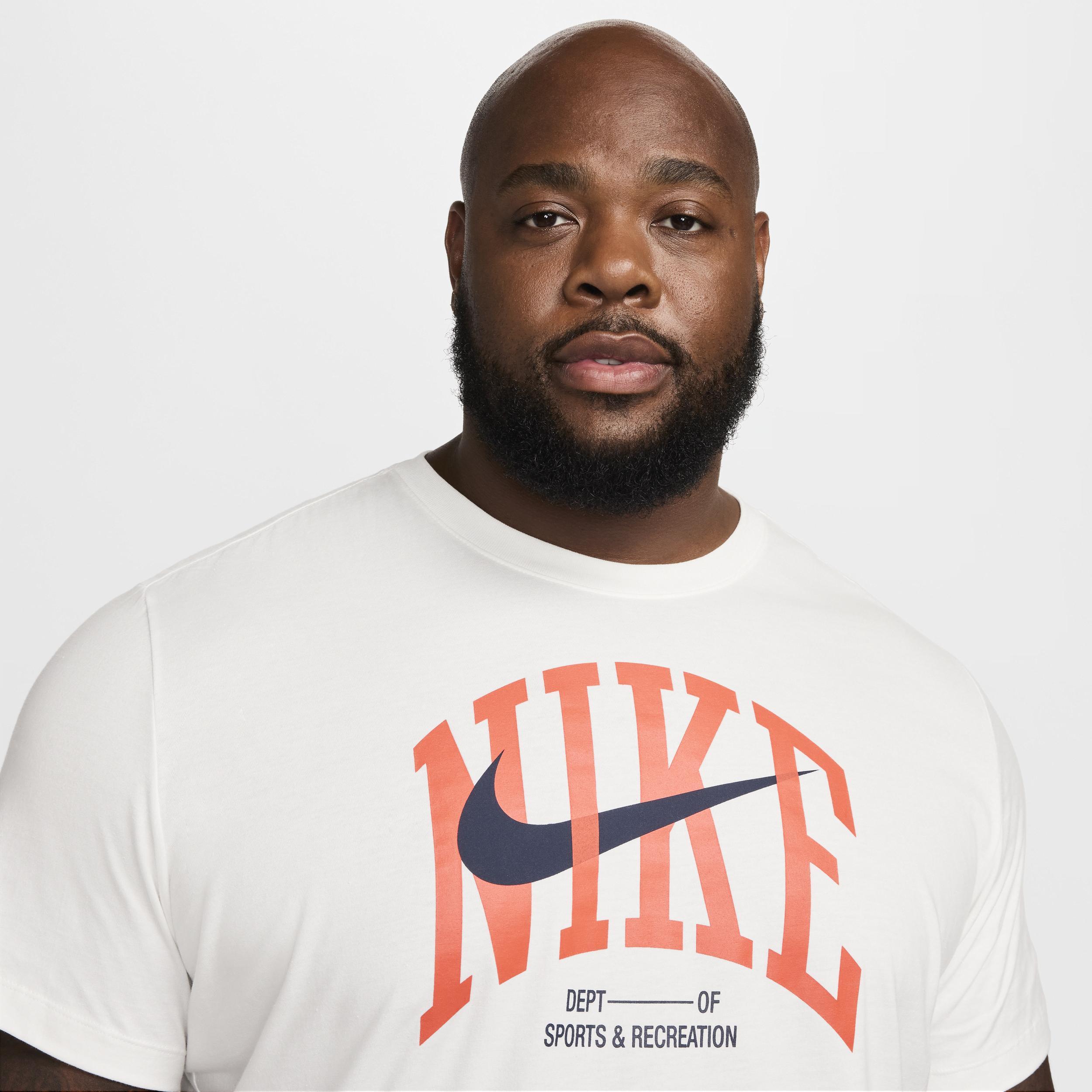 Nike Men's Fitness T-Shirt Product Image