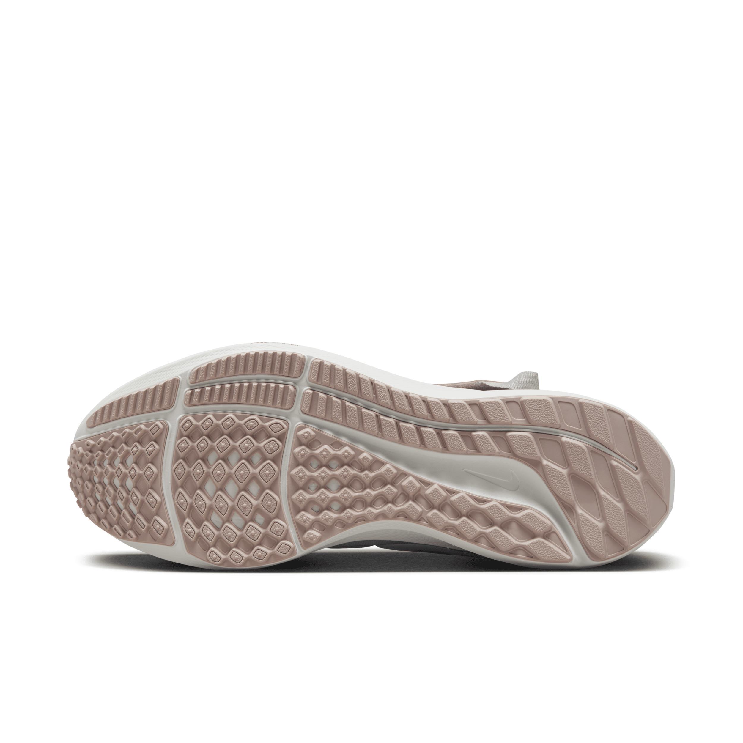 Nike Women's Pegasus FlyEase Easy On/Off Road Running Shoes Product Image