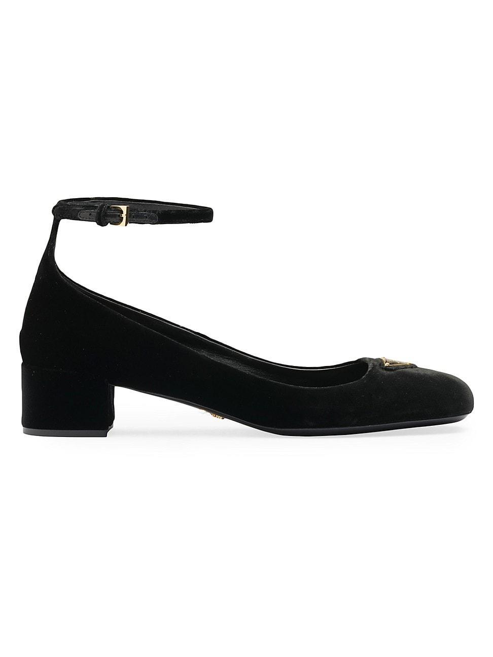 Womens Velvet Pumps Product Image