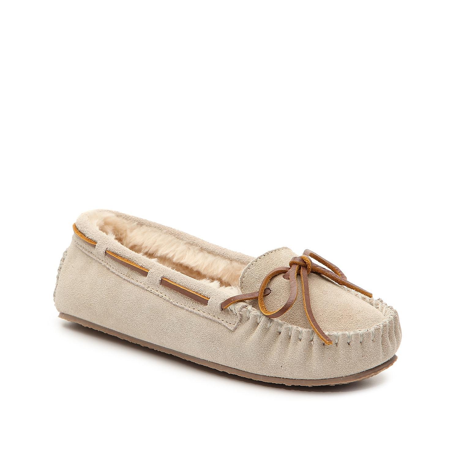 Minnetonka Cally Slipper Product Image