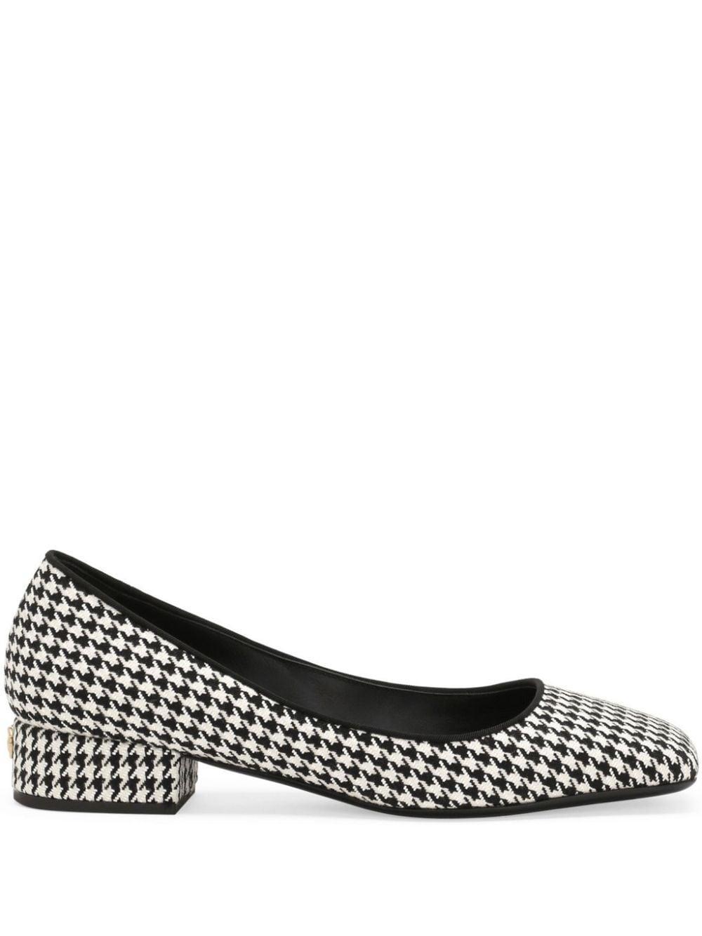 Houndstooth Pumps In White Product Image