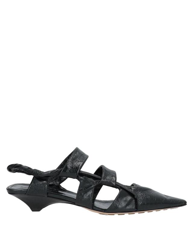 BOTTEGA VENETA Pumps In Black Product Image