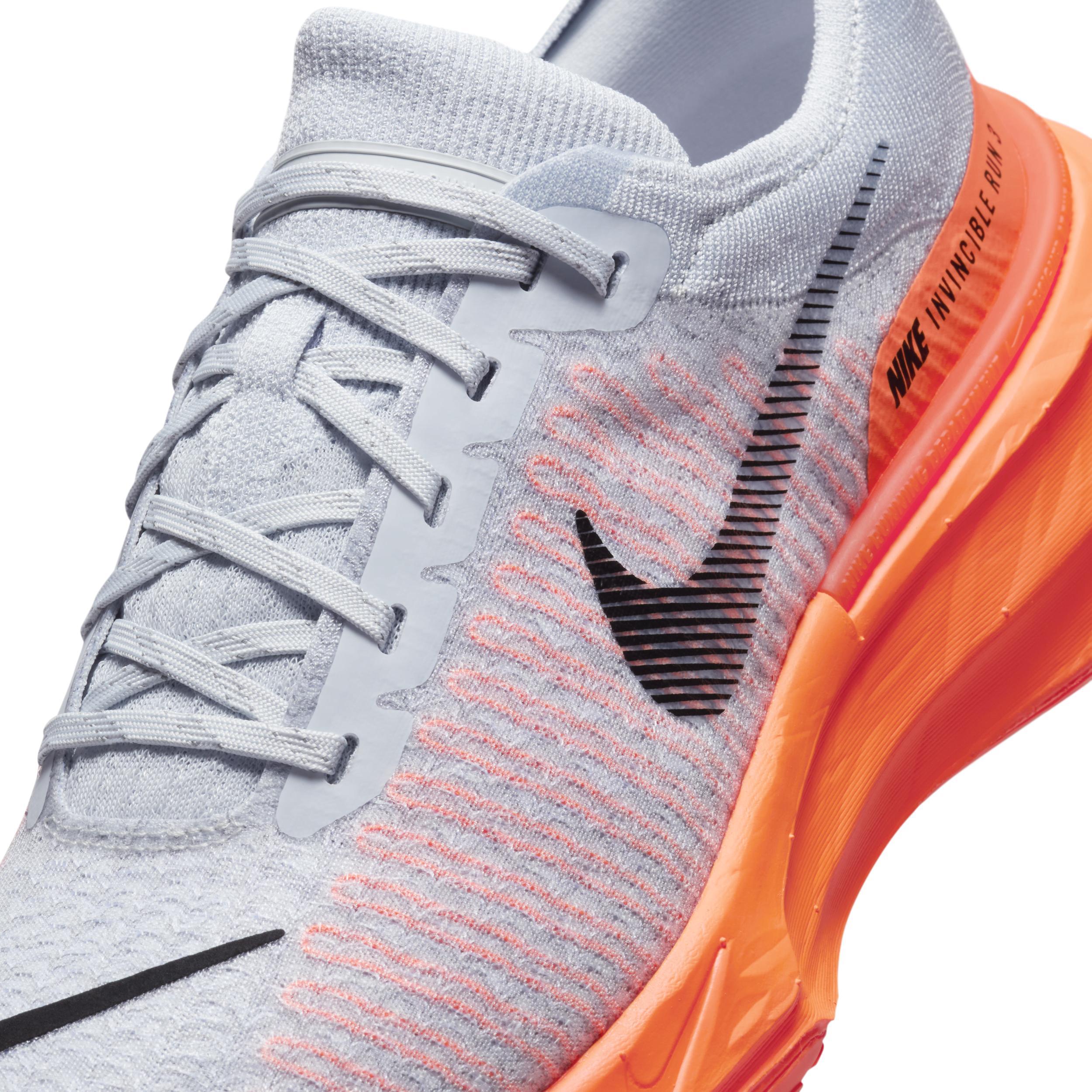 Nike Men's Invincible 3 Road Running Shoes Product Image