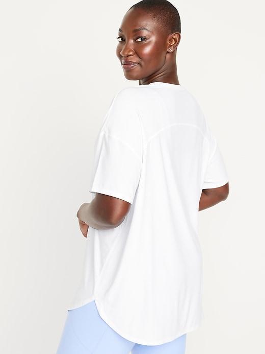 CloudMotion Tunic Product Image